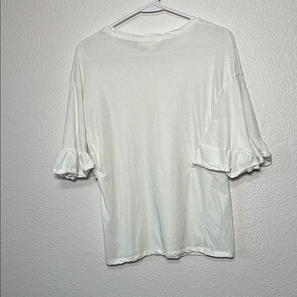 DOWNEAST White Ruffle Sleeve Top M - Picture 2 of 5